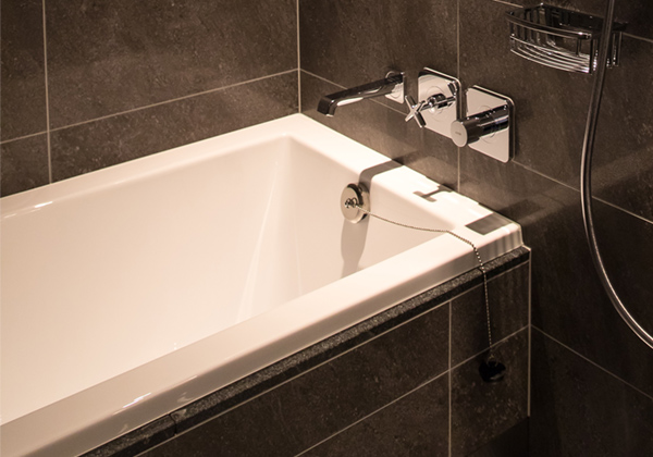 Bathtub